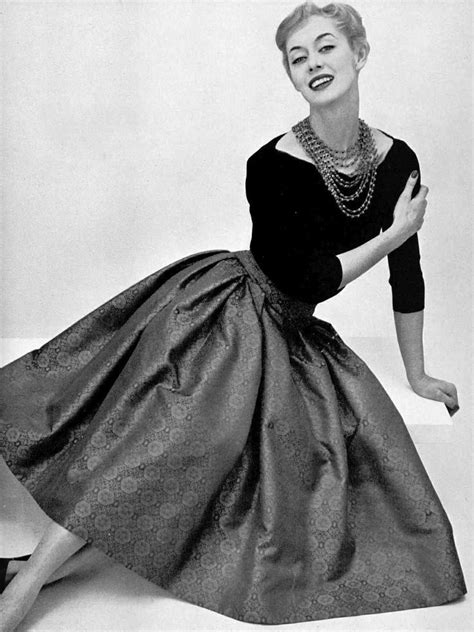 dior année 50|1950s rich fashion.